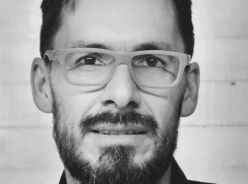 Javier Ruiz-Tagle pone en contexto cifras de vivienda / La Tercera