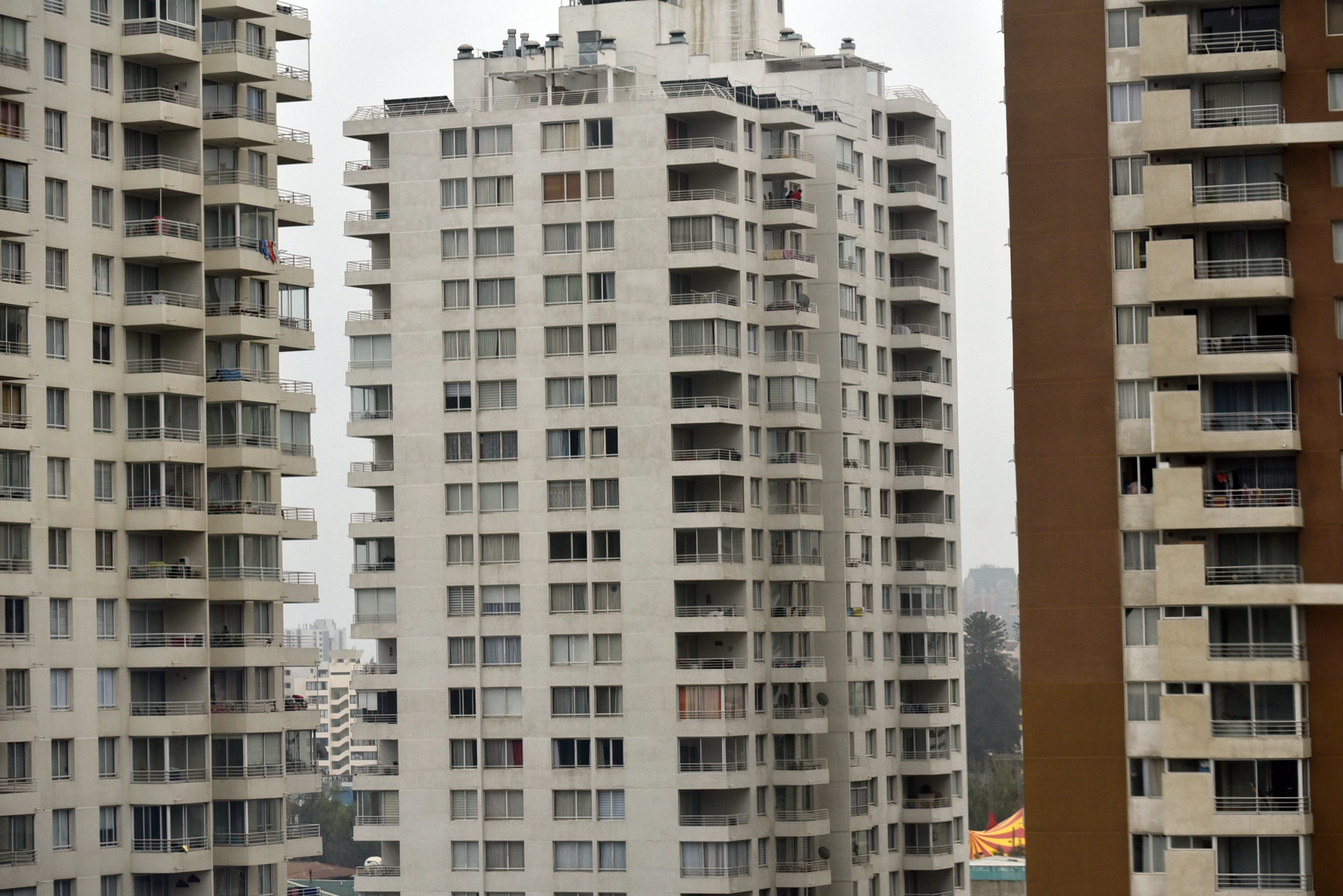 Índice de acceso a la vivienda: propiedades en Chile son severamente no alcanzables