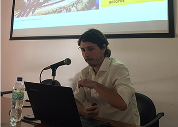 Alta convocatoria tuvo el seminario doble sobre auto gestión habitacional organizado por el profesor IEUT UC Javier Ruiz Tagle