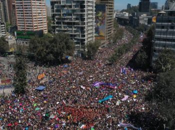 Medios nacionales analizan asistencia a histórica marcha del 8M