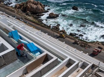 El País -América Futura I Carolina Rojas fue entrevistada por el boom inmobiliario en costas de Chile y el escenario de incertidumbre en ecosistemas por el cambio climático