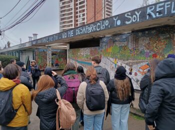 Clase abierta en Villa Frei reflexionó sobre vivienda colectiva, patrimonio y comunidad