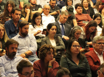 Candidaturas presidenciales debatieron sobre desarrollo rural sostenible en Lo Contador UC