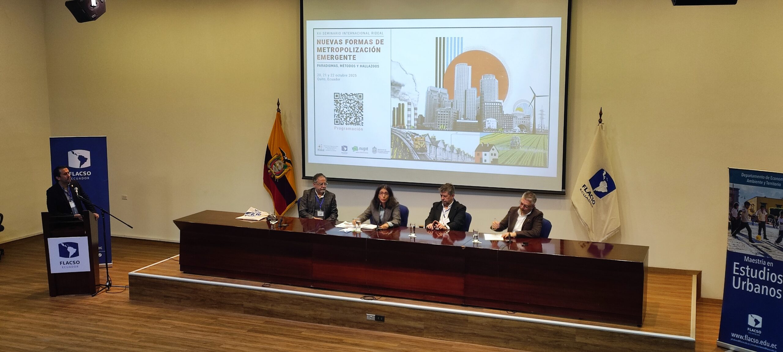 Redes, metrópolis y pensamiento crítico: Quito fue sede del XII Seminario Internacional RIDEAL