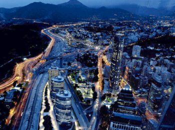 485 años de Santiago en ciclos de seis décadas / Roberto Moris en LT