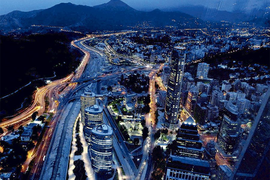 485 años de Santiago en ciclos de seis décadas / Roberto Moris en LT