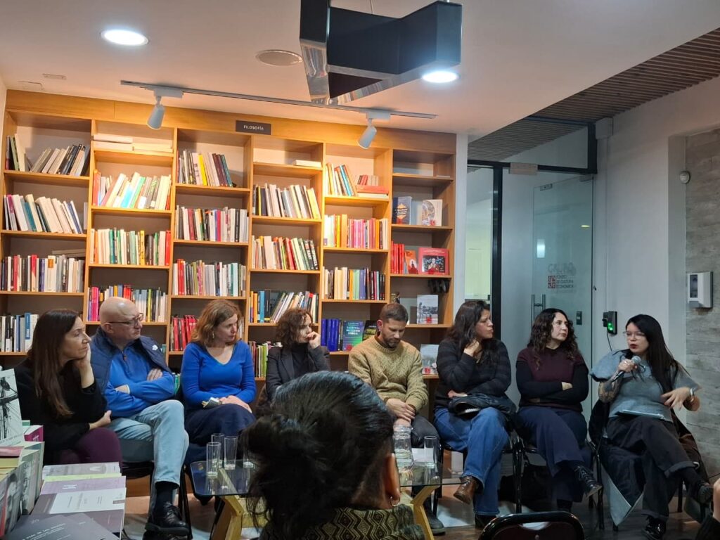 Ma. Luisa Méndez lanza libro sobre movilidad social, mérito y costos subjetivos del ascenso en Chile