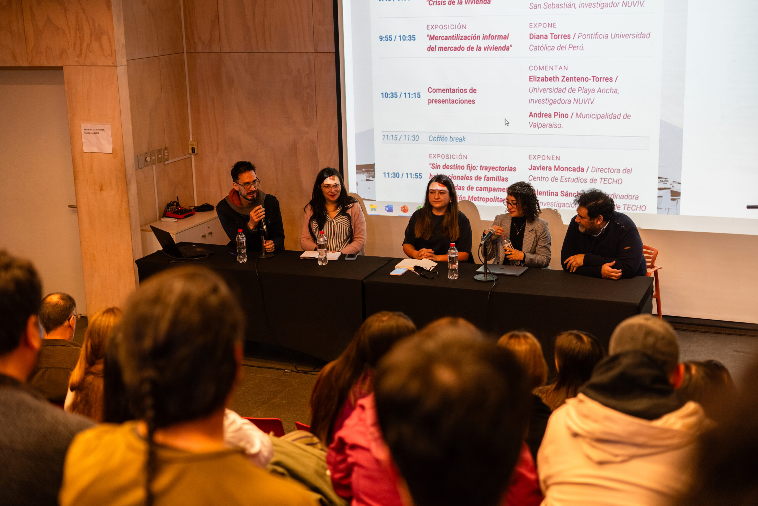 Revive el seminario «Crisis Habitacional: Nuevas tensiones de la informalidad urbana» organizado por el IEUT UC, Techo y NUVIV