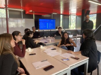 Comunidad IEUT UC releva la confianza para transparentar el uso de IA en la formación